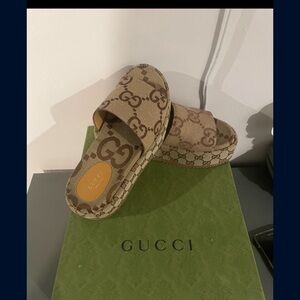 Gucci Kids Tan Slide Sandals